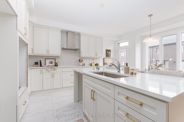 Photo 14 at 3376 Marchington Square, Rural Pickering, Pickering