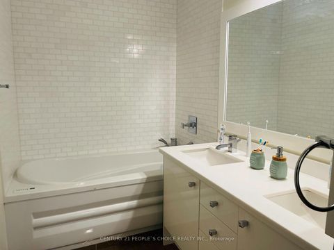 Photo 28 at 703 - 225 Webb Drive, City Centre, Mississauga