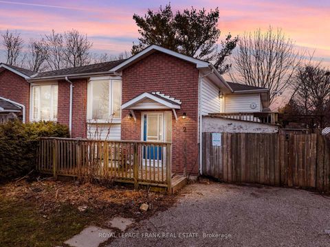 Photo 0 at 2 Fairbairn Court S, Bowmanville, Clarington