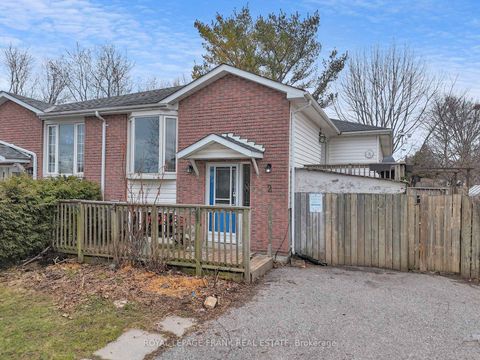 Photo 6 at 2 Fairbairn Court S, Bowmanville, Clarington