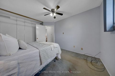 Photo 28 at 2 Fairbairn Court S, Bowmanville, Clarington