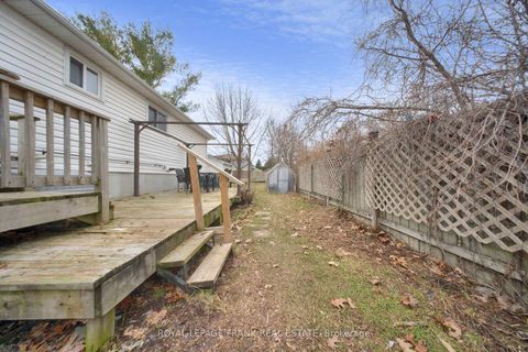 Photo 39 at 2 Fairbairn Court S, Bowmanville, Clarington