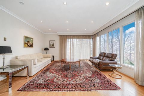 Photo 4 at 47 Saint Georges Road, Humber Valley, Toronto