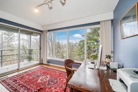 Photo 7 at 47 Saint Georges Road, Humber Valley, Toronto