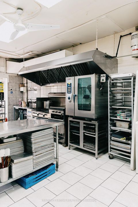 Photo 1 at 109 Jefferson Avenue, South Parkdale, Toronto