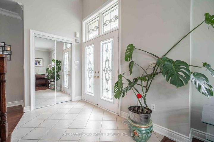 Photo 4 at 3220 SORRENTO Crescent, Alton, Burlington