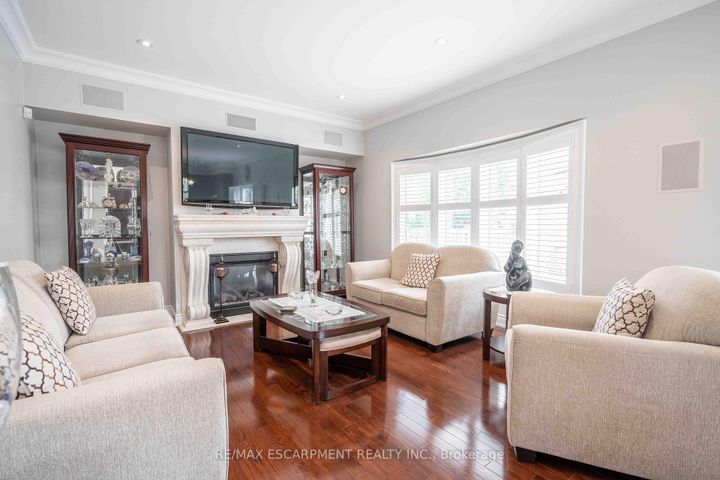 Photo 19 at 3220 SORRENTO Crescent, Alton, Burlington