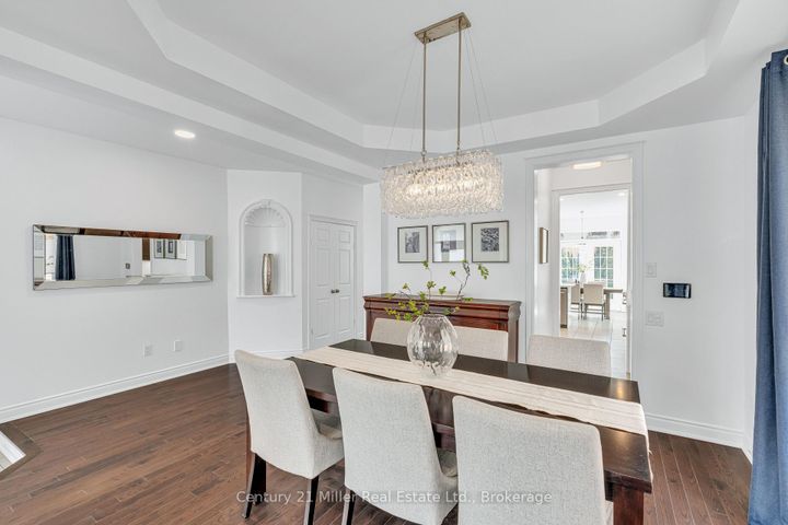 Photo 9 at 202 Innville Crescent, BR Bronte, Oakville