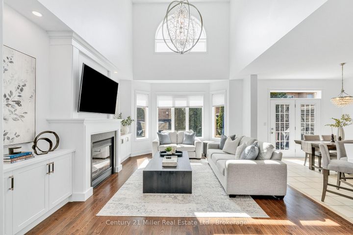 Photo 12 at 202 Innville Crescent, BR Bronte, Oakville