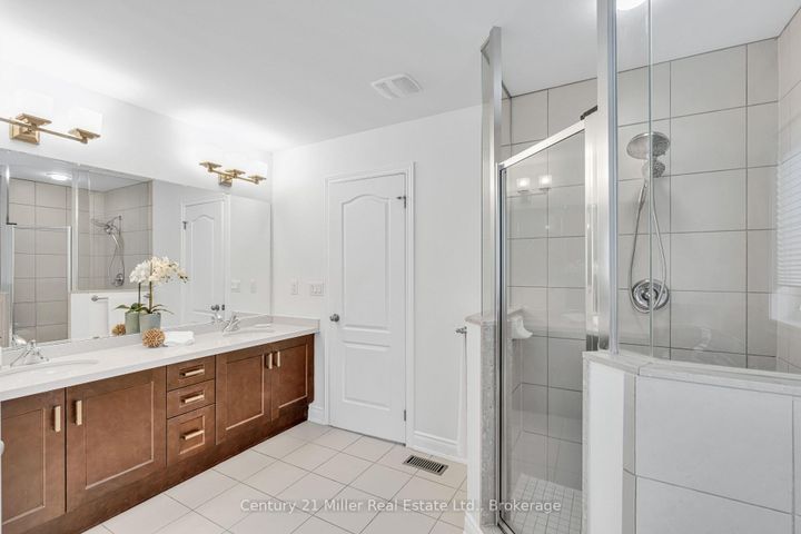 Photo 28 at 202 Innville Crescent, BR Bronte, Oakville