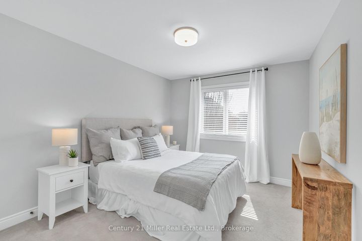 Photo 31 at 202 Innville Crescent, BR Bronte, Oakville