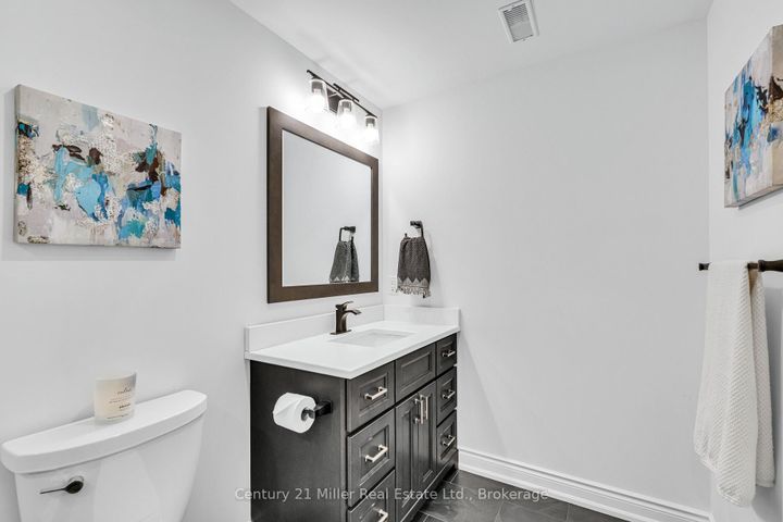 Photo 39 at 202 Innville Crescent, BR Bronte, Oakville