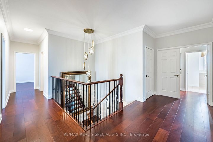 Photo 18 at 85 Bloomsbury Avenue, Vales of Castlemore, Brampton