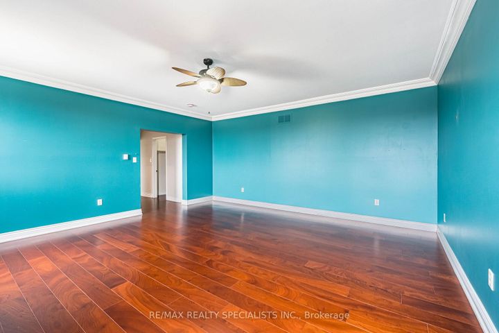 Photo 20 at 85 Bloomsbury Avenue, Vales of Castlemore, Brampton