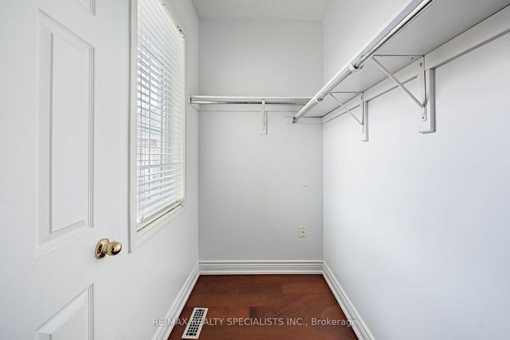 Photo 30 at 85 Bloomsbury Avenue, Vales of Castlemore, Brampton