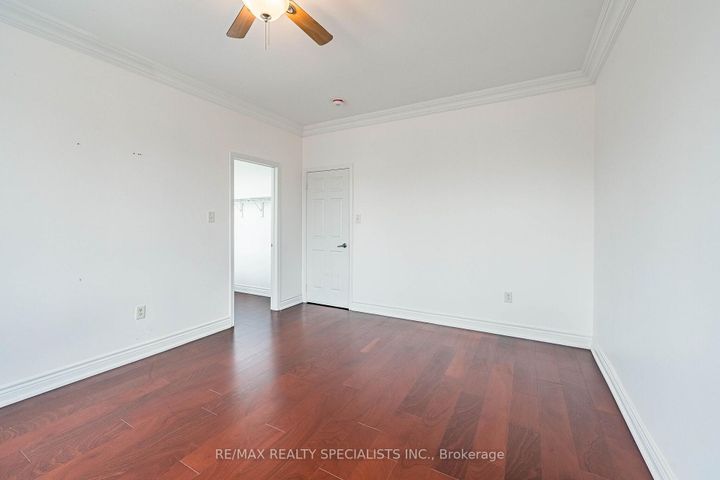 Photo 31 at 85 Bloomsbury Avenue, Vales of Castlemore, Brampton