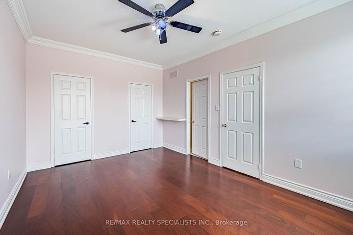 Photo 33 at 85 Bloomsbury Avenue, Vales of Castlemore, Brampton