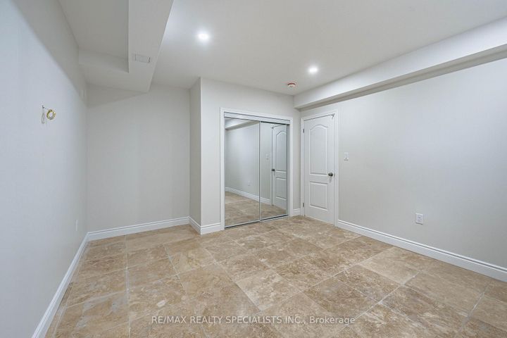 Photo 43 at 85 Bloomsbury Avenue, Vales of Castlemore, Brampton