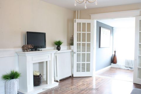 Photo 23 at 117 BELLHAVEN Road, Woodbine Corridor, Toronto