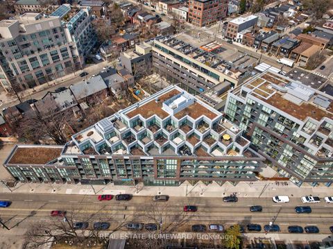 Photo 38 at 623 - 38 Howard Park Avenue, Roncesvalles, Toronto