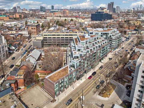 Photo 39 at 623 - 38 Howard Park Avenue, Roncesvalles, Toronto