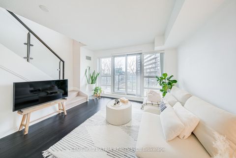 Photo 4 at 317 - 2015 Sheppard Avenue E, Henry Farm, Toronto