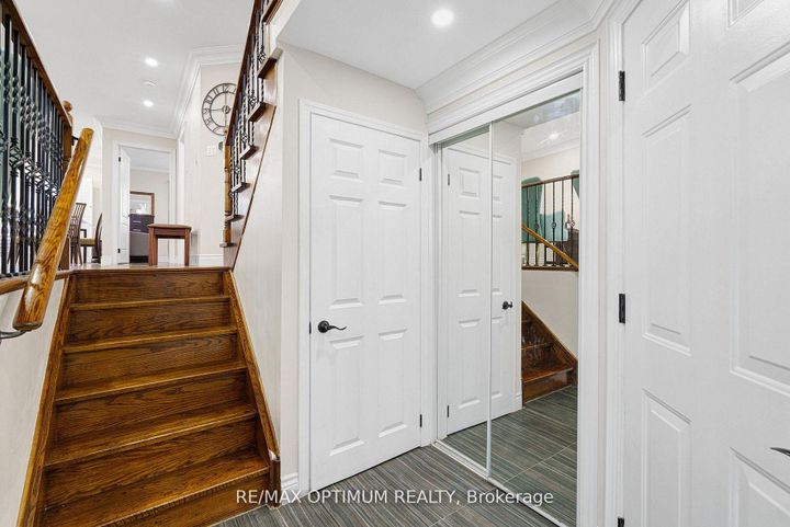 Photo 6 at 3 Sweet Briar Lane, Snelgrove, Brampton