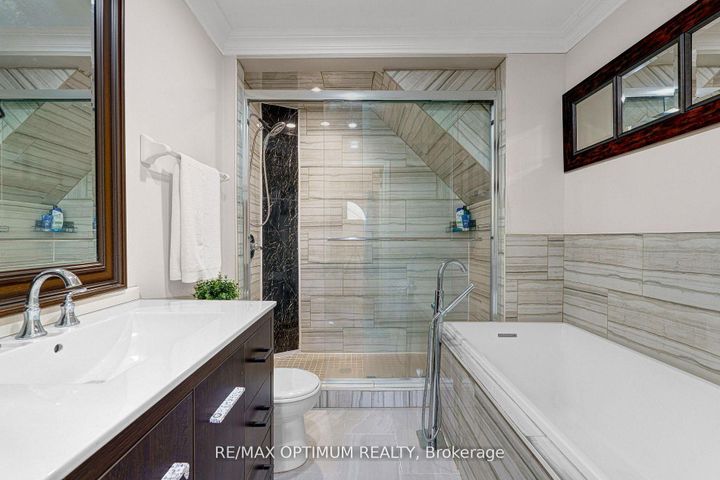 Photo 27 at 3 Sweet Briar Lane, Snelgrove, Brampton