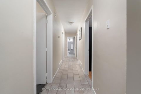 Photo 10 at 47 Brightside Drive, West Hill, Toronto