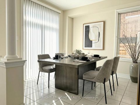 Photo 6 at 17 Mercury Avenue, Keswick South, Georgina