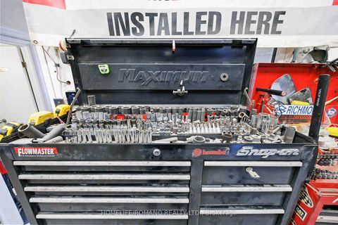 Photo 9 at 35 - 101 Toro Road, York University Heights, Toronto