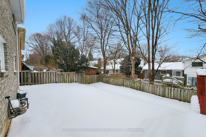 Photo 39 at 51 Emeline Crescent, Markham Village, Markham