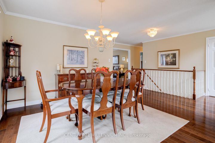 Photo 6 at 93 Samuel Crescent, Georgetown, Halton Hills