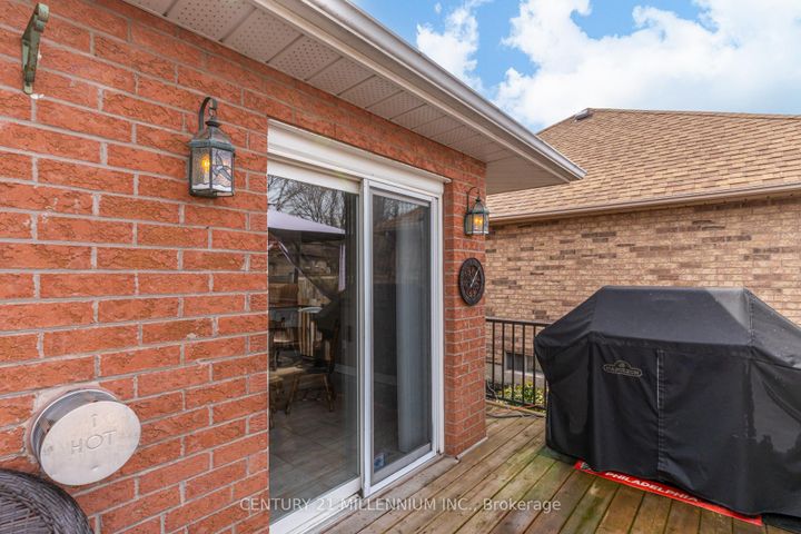 Photo 35 at 93 Samuel Crescent, Georgetown, Halton Hills