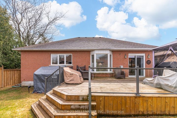 Photo 38 at 93 Samuel Crescent, Georgetown, Halton Hills