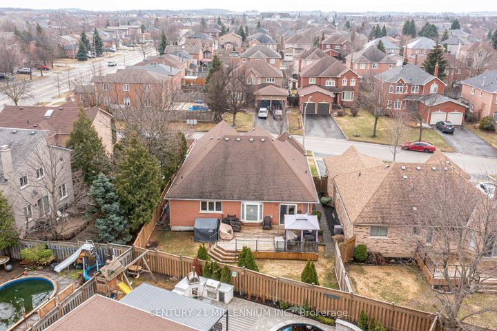 Photo 42 at 93 Samuel Crescent, Georgetown, Halton Hills