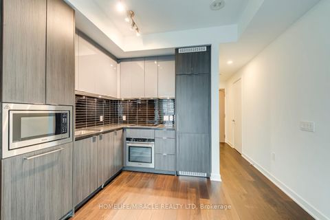 Photo 8 at 3210 - 125 Blue Jays Way, Waterfront Communities C1, Toronto