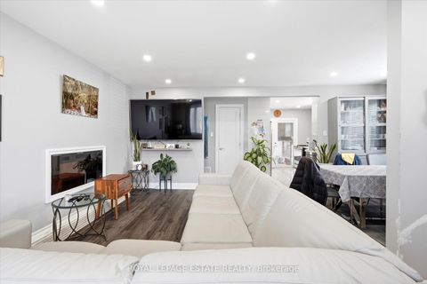 Photo 2 at 55 Cleta Drive, Kennedy Park, Toronto