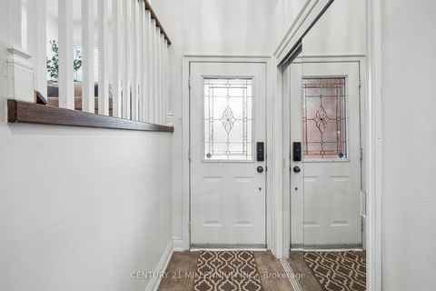 Photo 5 at 90 Baywell Crescent, Bayview Wellington, Aurora