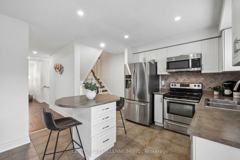 Photo 16 at 90 Baywell Crescent, Bayview Wellington, Aurora