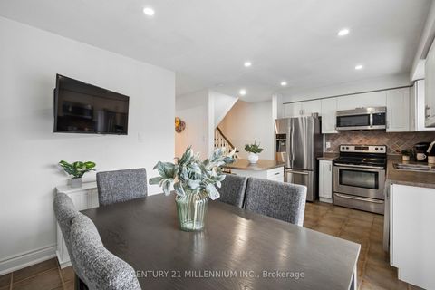 Photo 20 at 90 Baywell Crescent, Bayview Wellington, Aurora