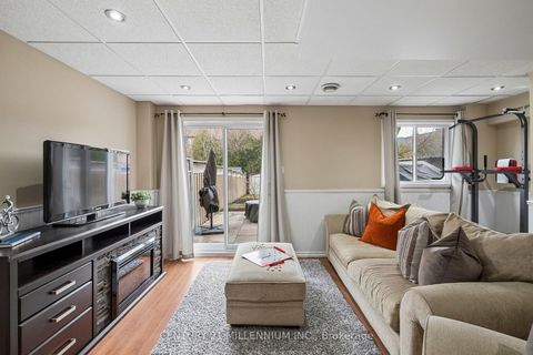 Photo 33 at 90 Baywell Crescent, Bayview Wellington, Aurora