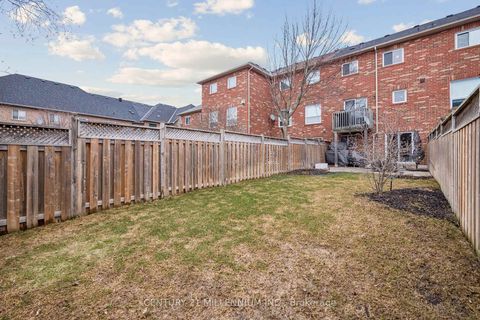 Photo 47 at 90 Baywell Crescent, Bayview Wellington, Aurora