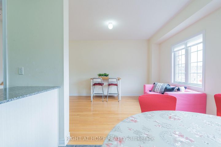 Photo 12 at 1518 Shepway Mews, Duffin Heights, Pickering