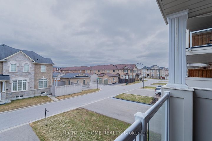 Photo 29 at 1518 Shepway Mews, Duffin Heights, Pickering