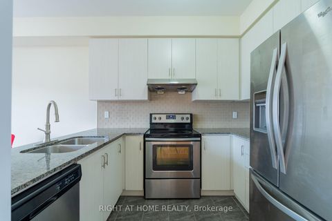 Photo 7 at 1518 Shepway Mews, Duffin Heights, Pickering