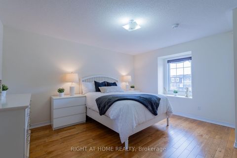 Photo 21 at 1518 Shepway Mews, Duffin Heights, Pickering