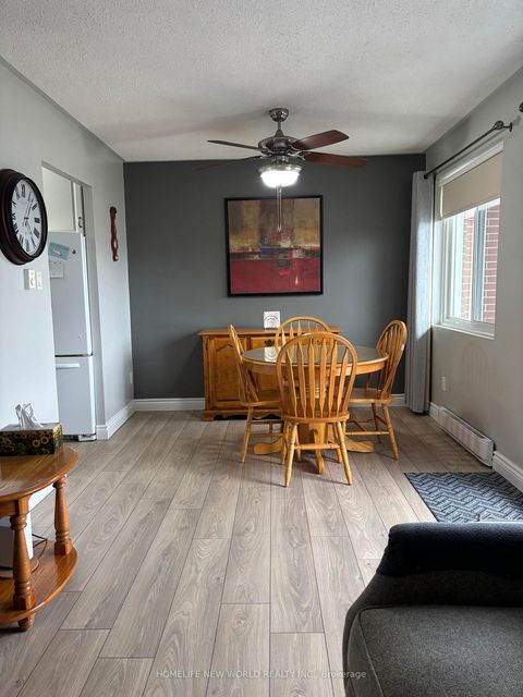 Photo 3 at 402 - 131 Taunton Road E, Centennial, Oshawa