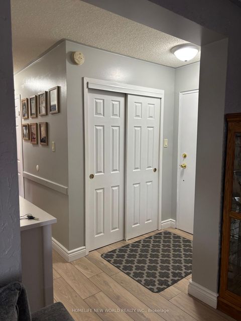 Photo 5 at 402 - 131 Taunton Road E, Centennial, Oshawa