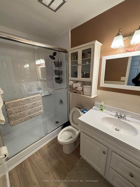 Photo 11 at 402 - 131 Taunton Road E, Centennial, Oshawa